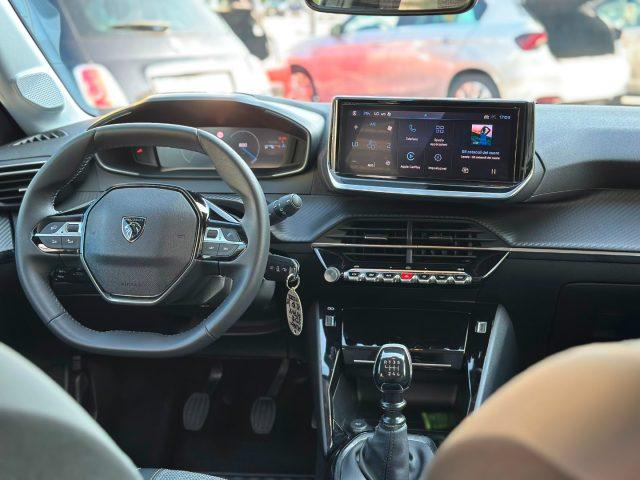 PEUGEOT 208 1.2 100cv 5 porte Allure