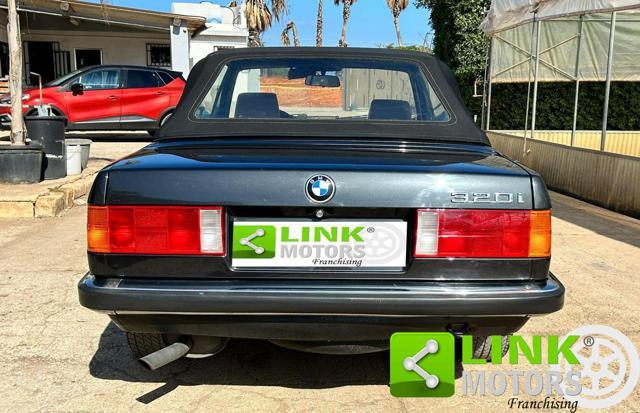 BMW 320 i Cabriolet