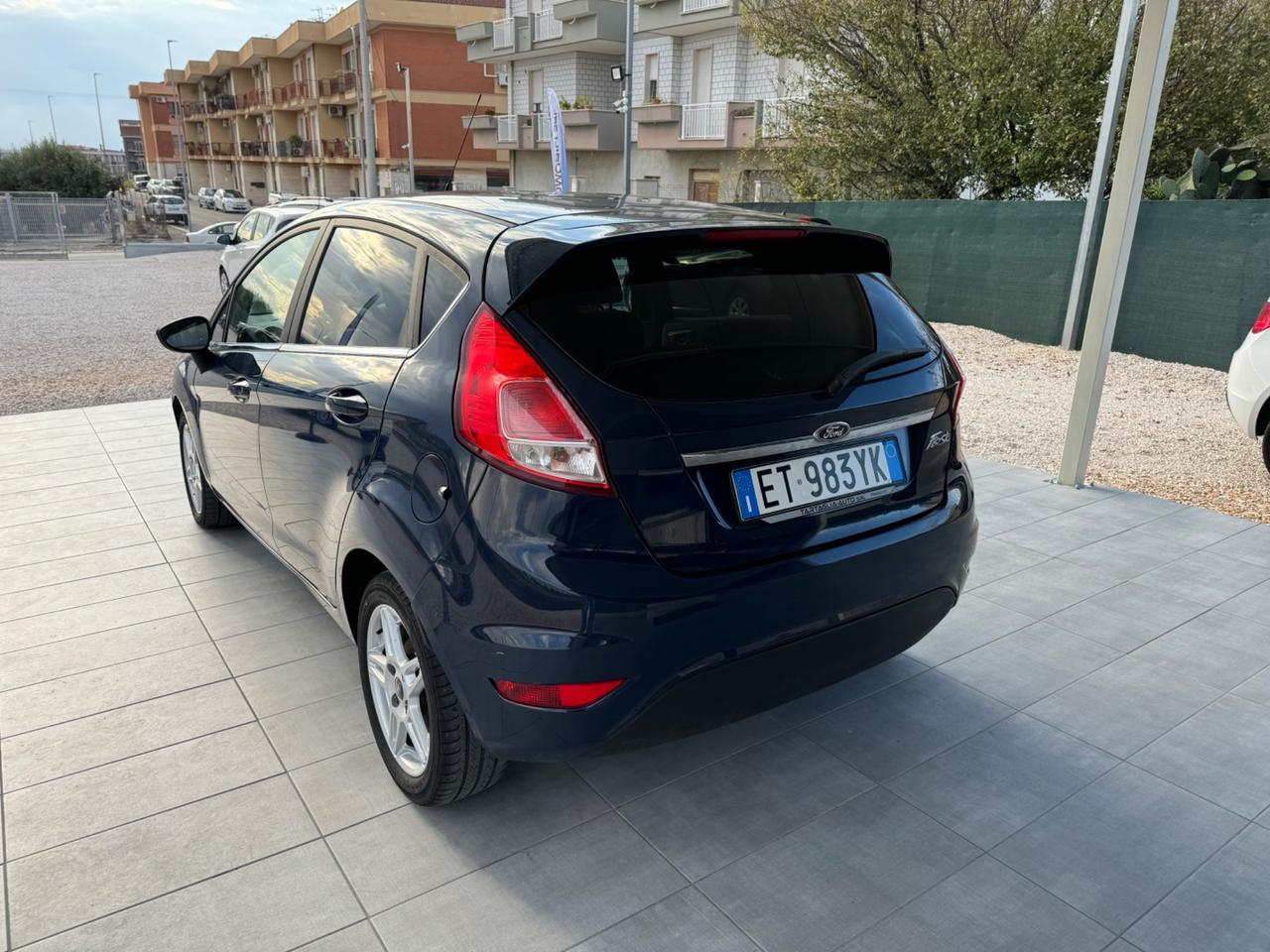 Ford Fiesta 1.5 TDCi 75CV 5 porte Titanium