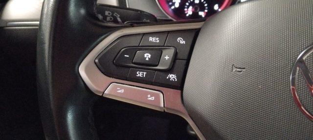 VOLKSWAGEN Passat VAR. 2.0 TDI DSG Business VIDEO LED