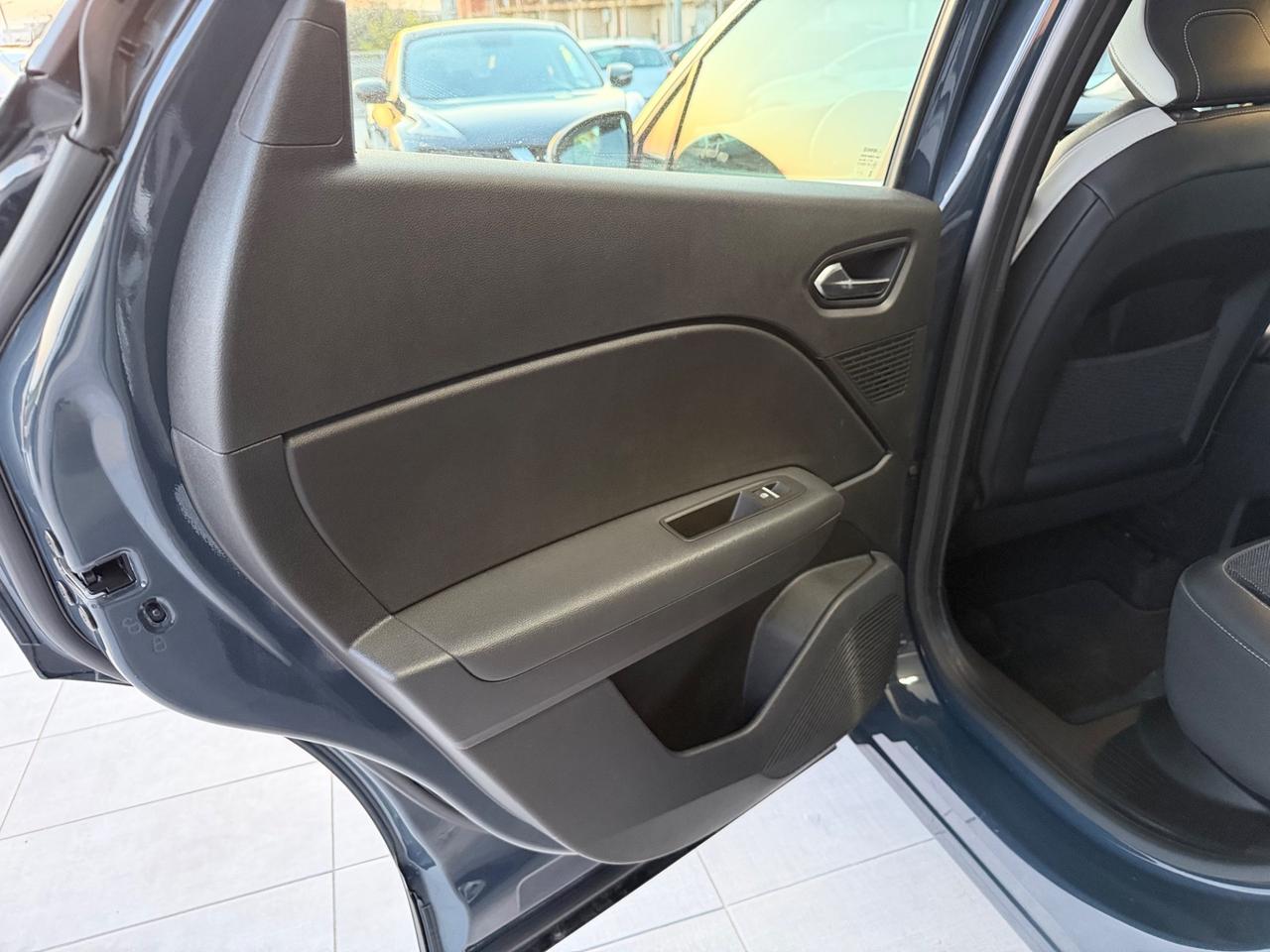 Renault Captur TCe 100 CV GPL Intens