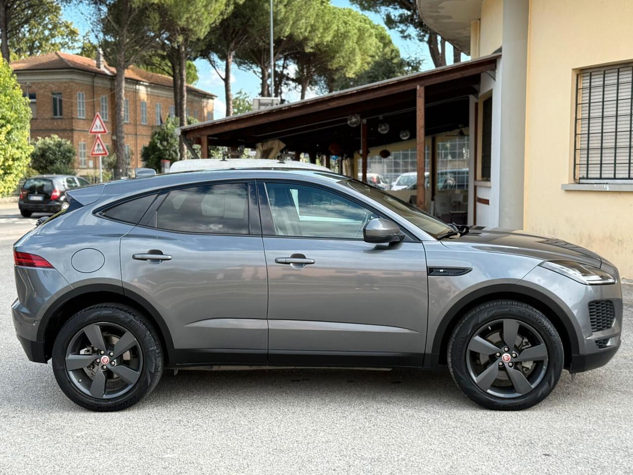 Jaguar E-Pace 2.0D 150 CV AWD R-Dynamic S