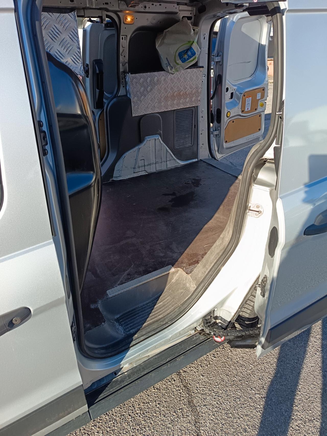 Ford Tourneo Connect 1.5 EcoBlue 100 CV Titanium