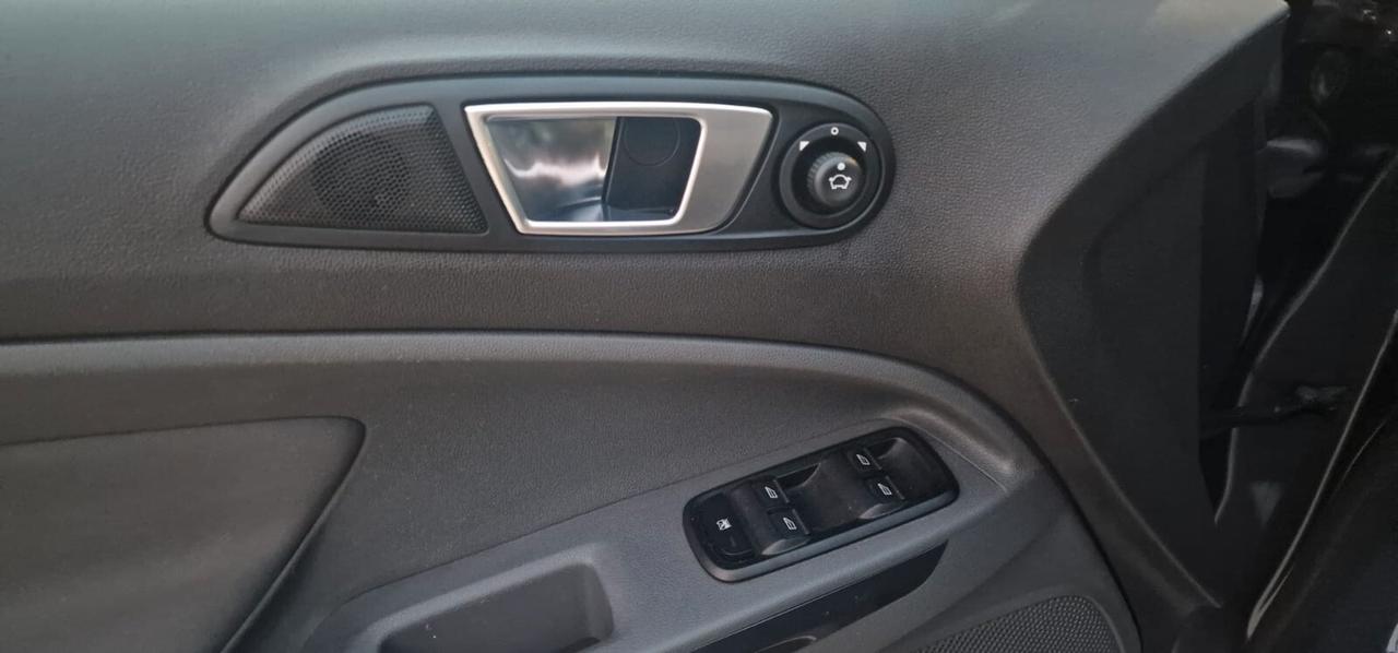 Ford EcoSport 1.5 TDCi 90 CV Titanium