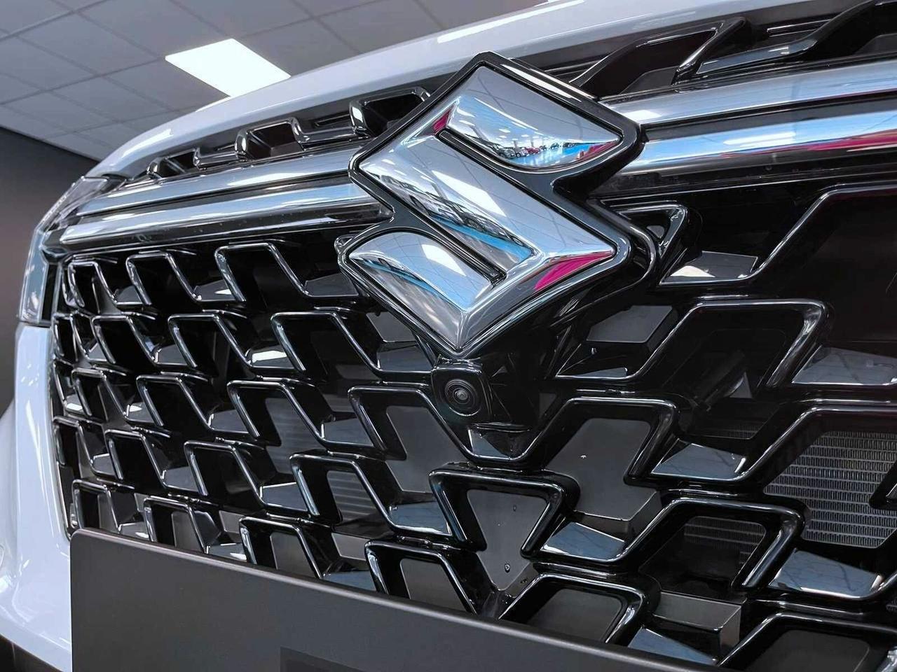 Suzuki S-Cross 1.5 102CV(114CV) Hybrid A/T Starview