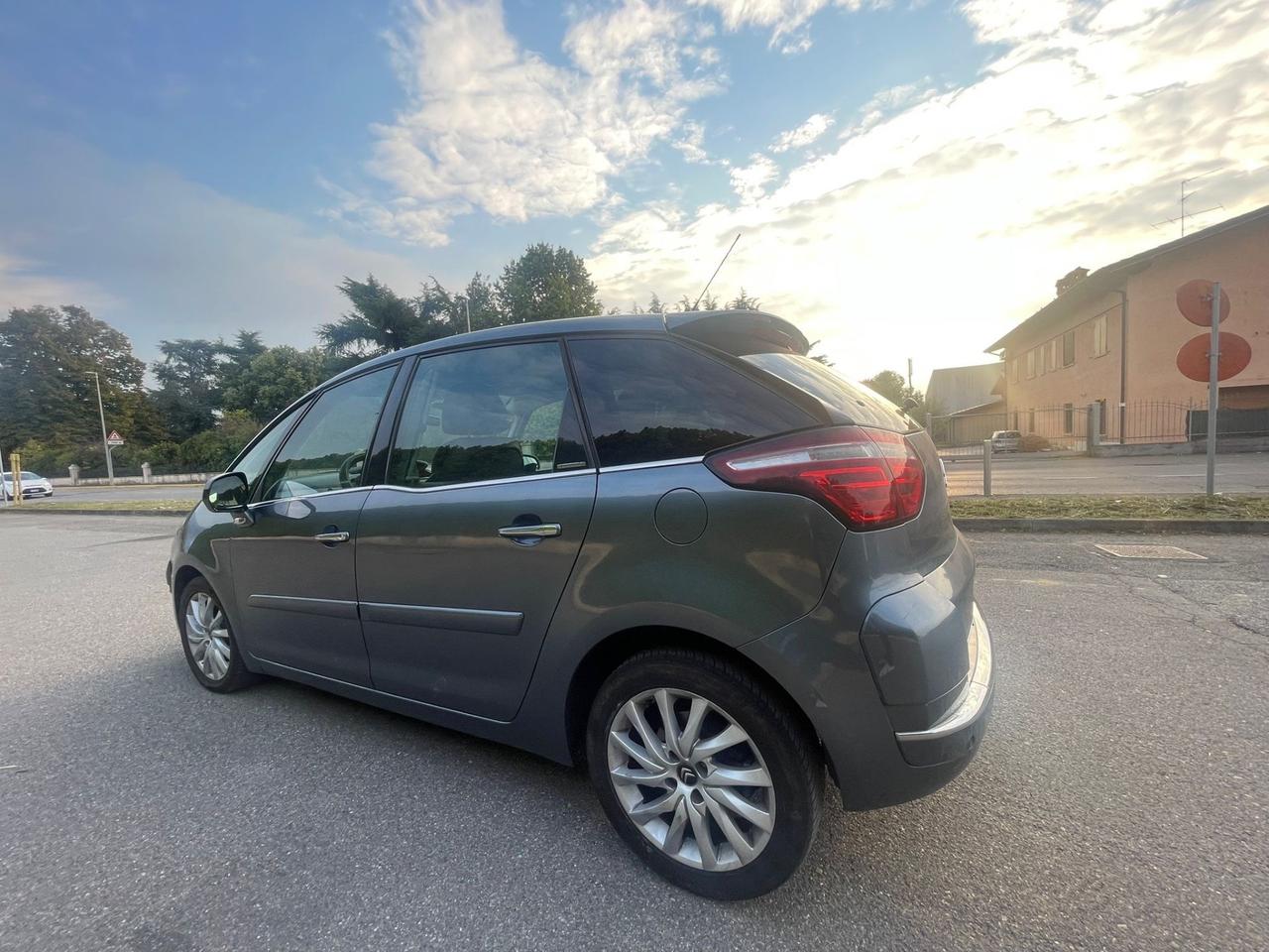 Citroen C4 Grand Picasso 2.0 HDi 150 FAP Exclusive