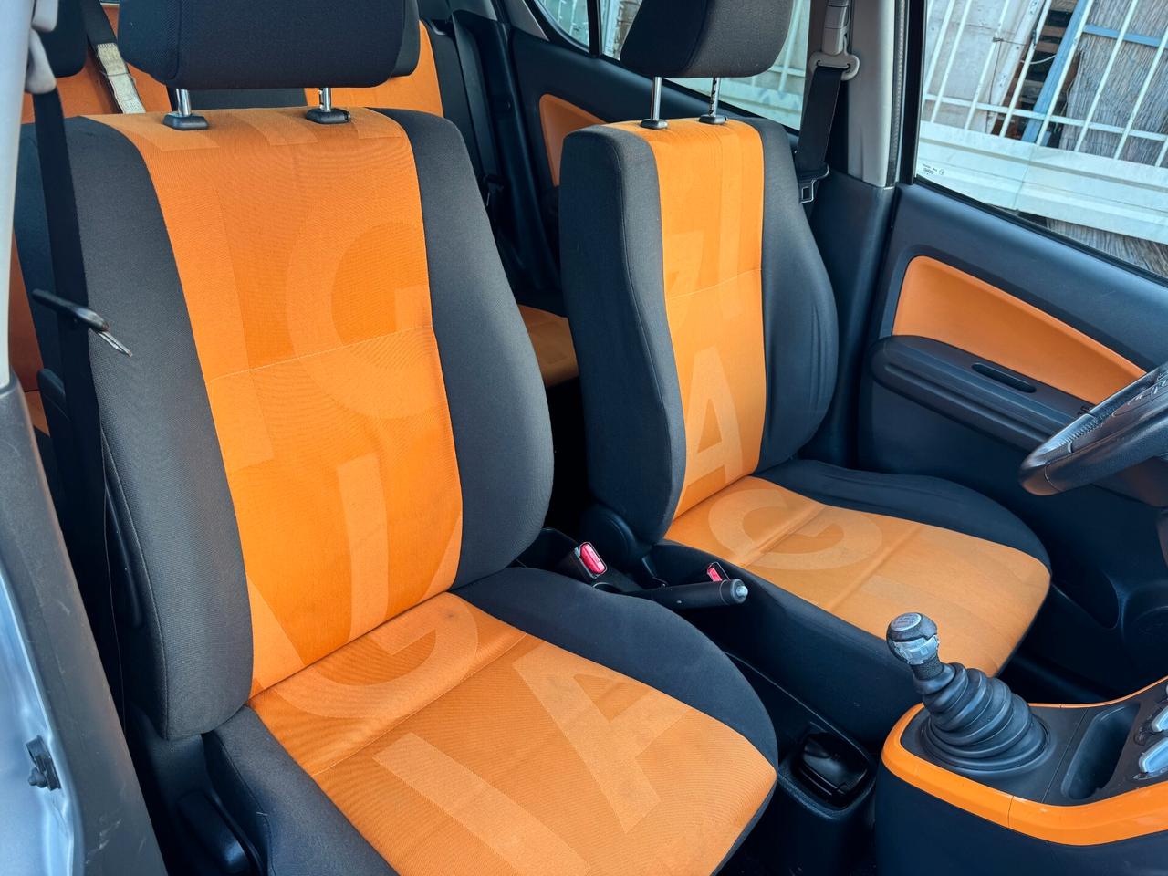 Opel Agila 1.2 16V 86CV Enjoy 2009