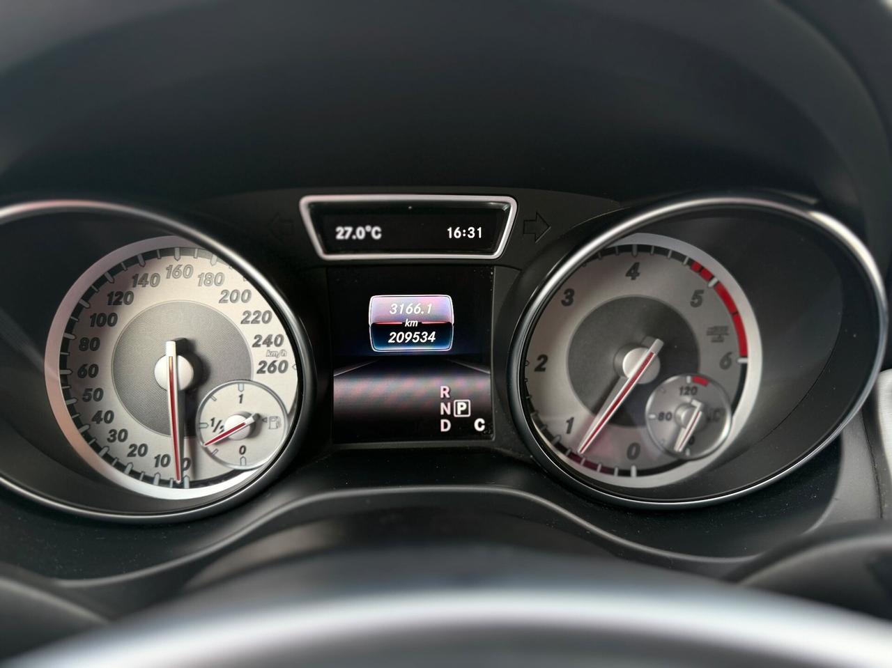Mercedes-benz CLA 200 d S.W. Automatic Premium