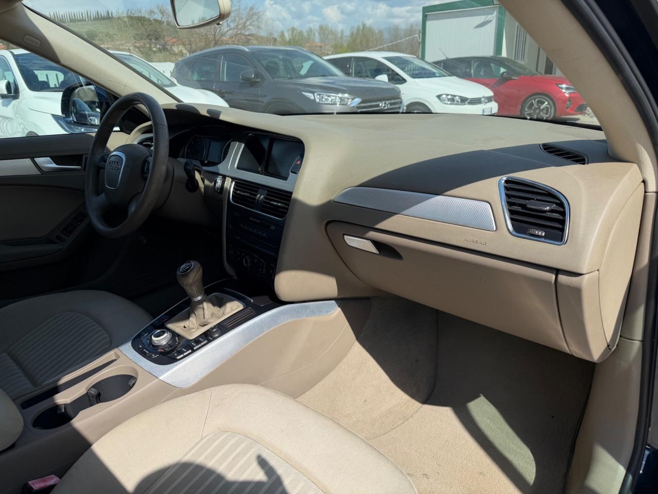 Audi A4 2.0 TDI 143CV ADVANCED/NAVY/LED/UNIPROP.