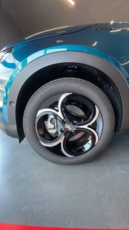 Alfa Romeo Junior 1.2 ibrida Speciale 145cv edct6