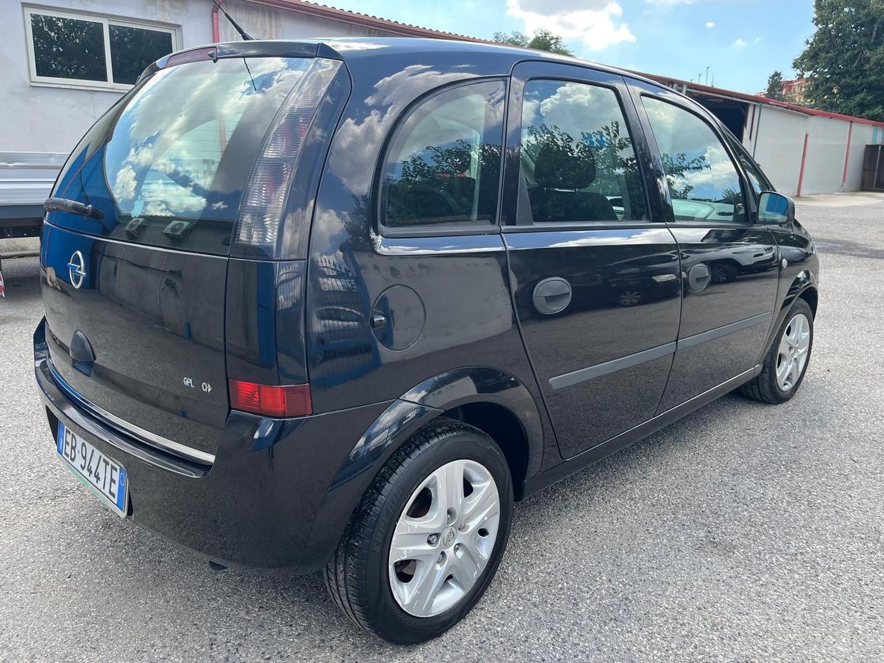 Opel Meriva 1.4 gpl - full-2010