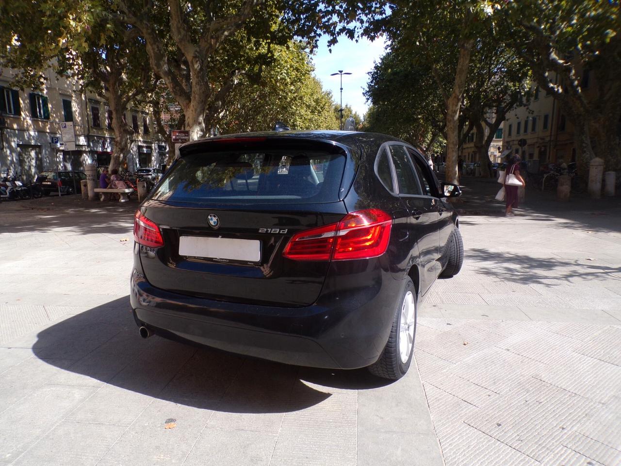 Bmw 2er Active Tourer 218d Cambio Automatico, Clima Bi-Zona, Cerchi in Lega
