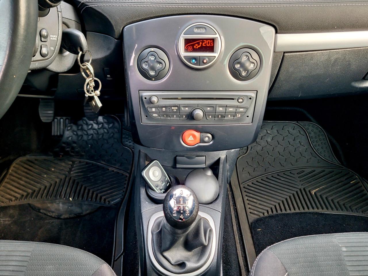 Renault Clio 1.5 dCi 75CV 5 porte Dynamique 2010-E5 Manuale NEO