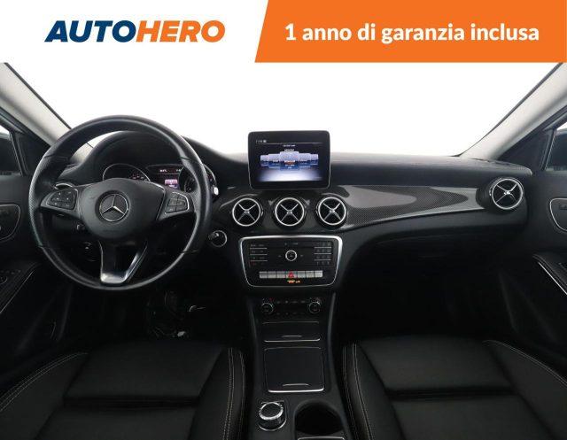 MERCEDES-BENZ GLA 200 d Automatic Premium
