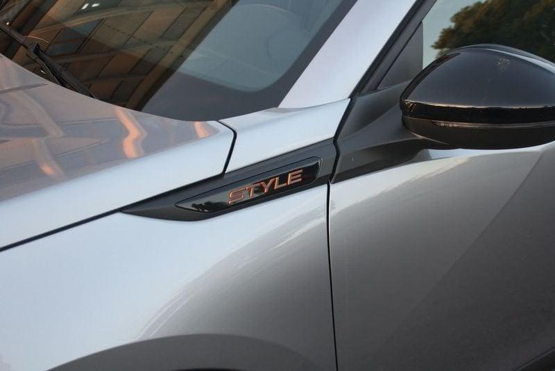 Peugeot 2008 2008 Hybrid 136 e-DCS6 Style