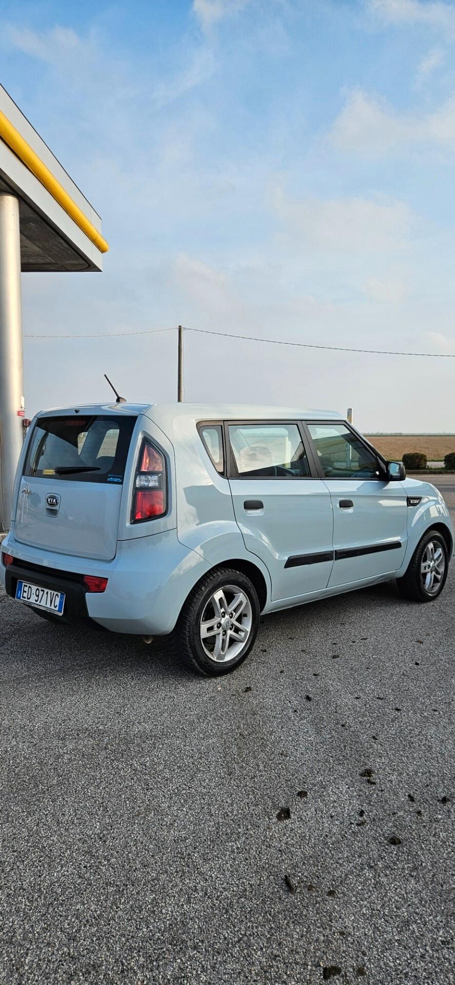 Kia Soul 1.6 CVVT Active
