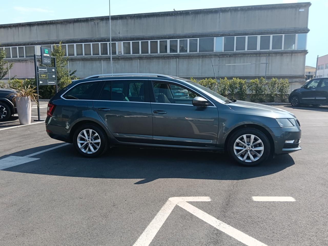 Skoda Octavia 1.4 TSI Wagon Ambition G-Tec