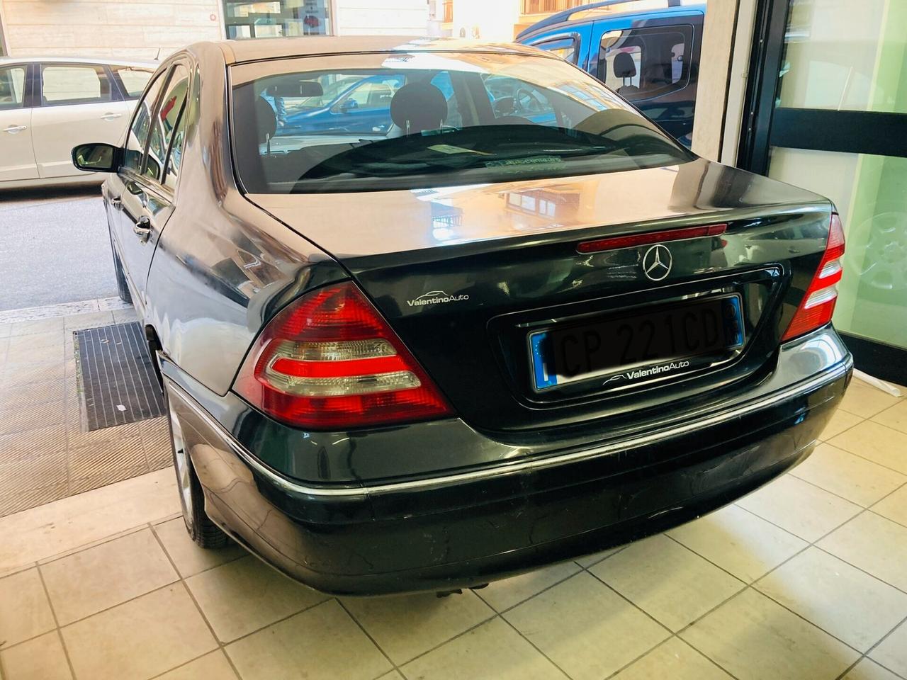 Mercedes-benz C 200 CDi -X NEOPATENTATI- 2004