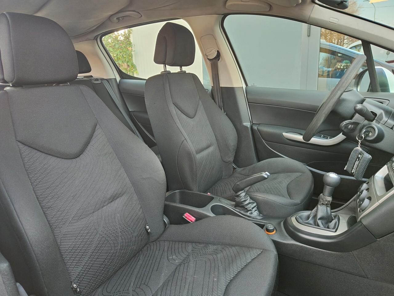 Peugeot 308 1.6 HDi 90CV FAP 5p. Premium