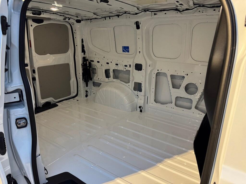 Volkswagen T7 Transporter 28 2.0 Tdi 150CV L1