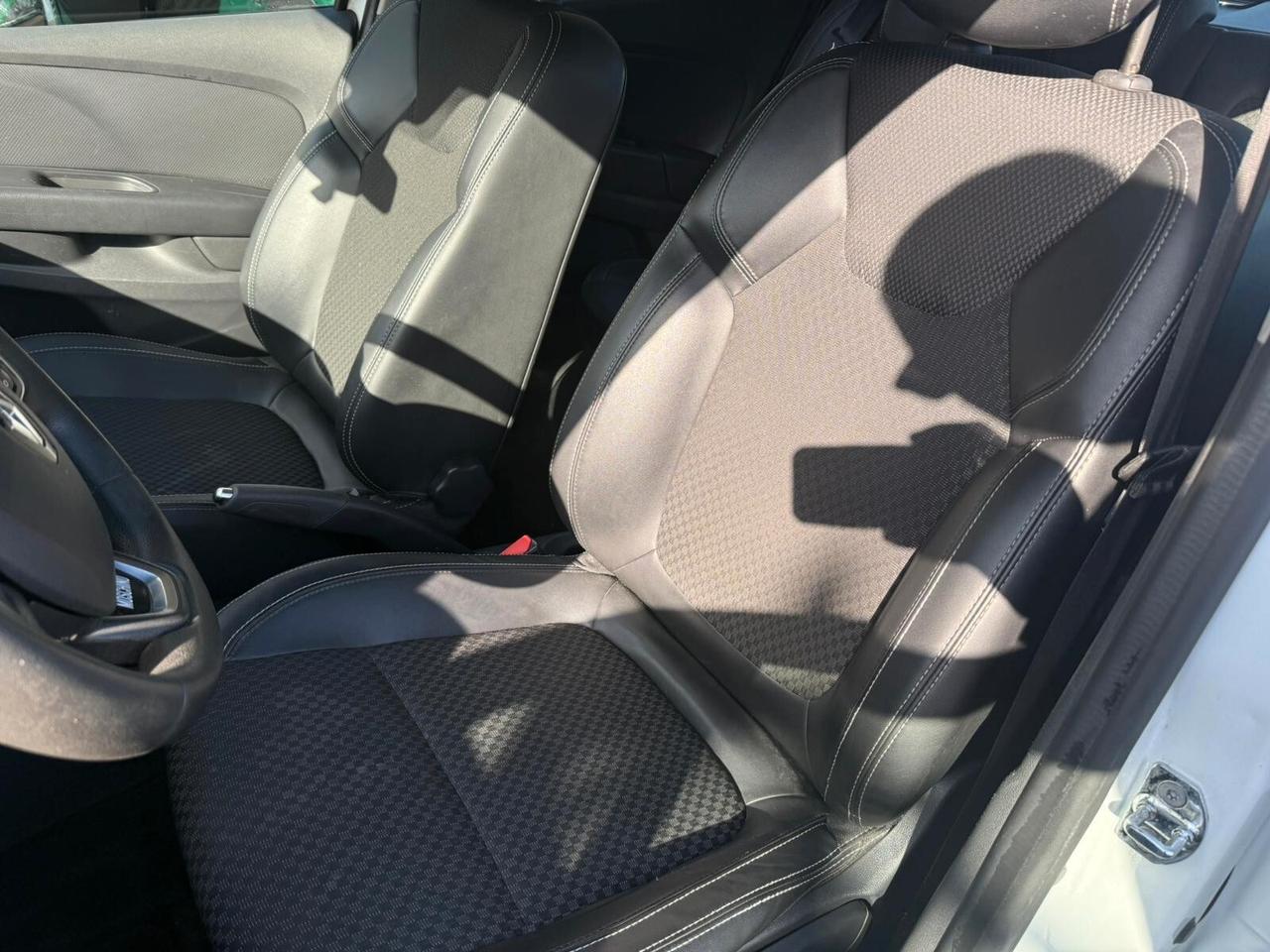 Renault Clio dCi 8V 90 CV 5 porte Moschino Life