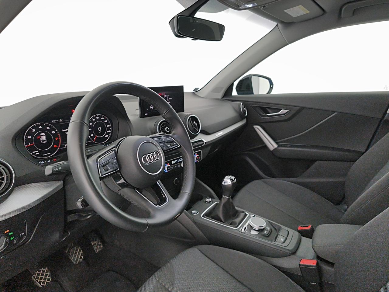 Audi Q2 35 1.5 tfsi Identity Black