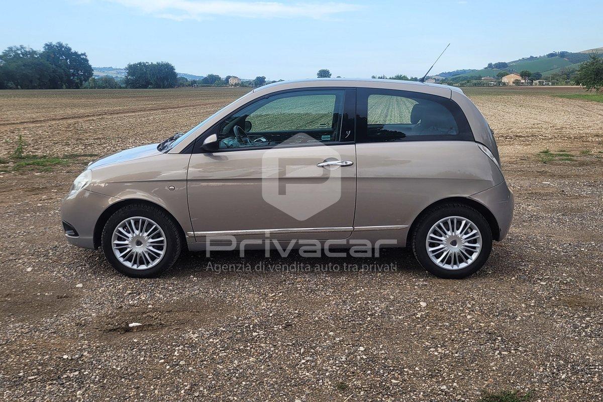 LANCIA Ypsilon 1.2 Oro