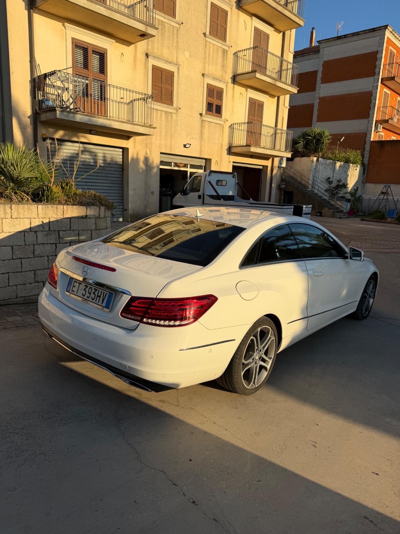 Mercedes-benz E 220 CDI Coupé Sport