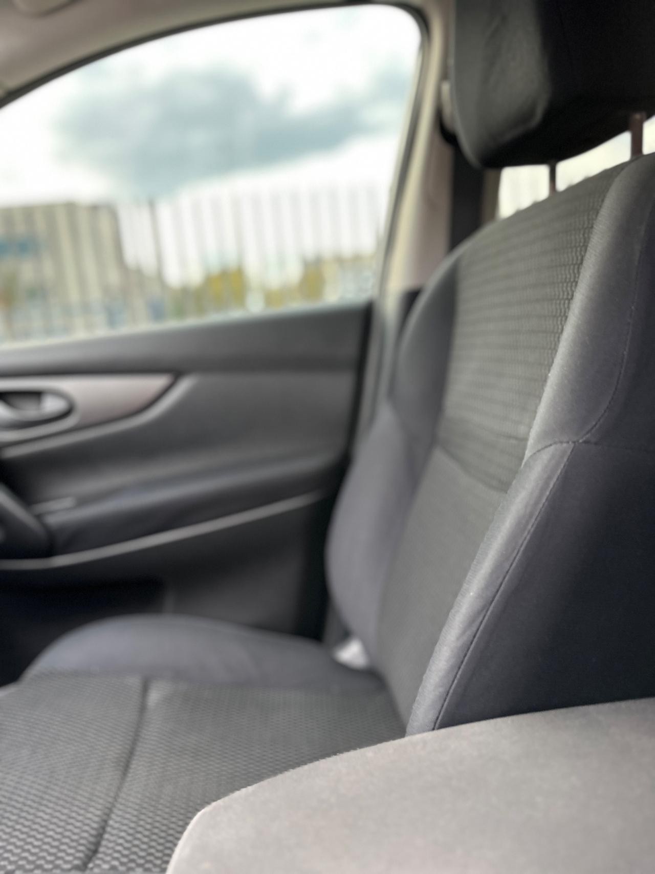 NISSAN QASHQAI (anno 2015)