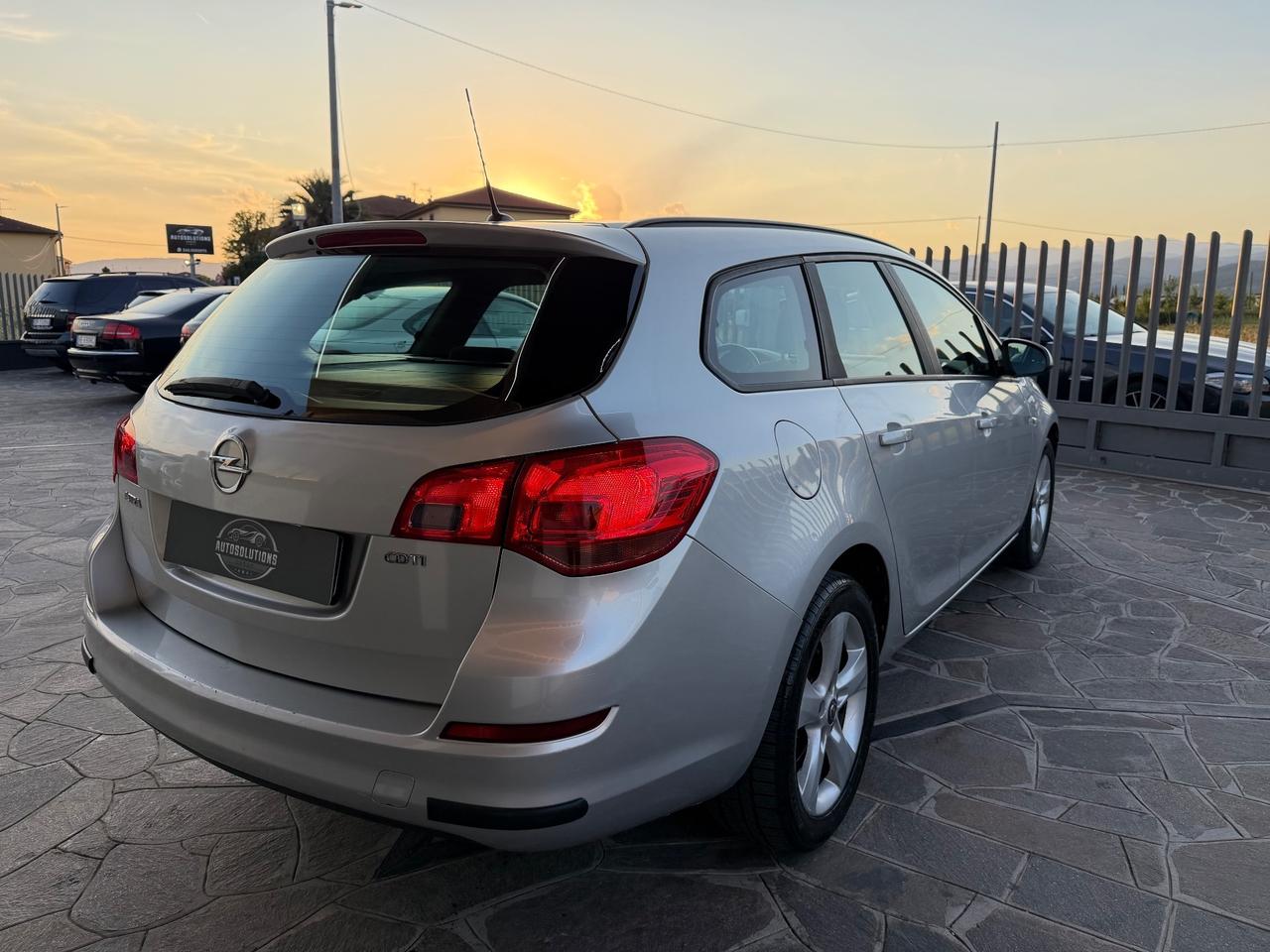 Opel Astra Sports Tourer 1.7 cdti Elective 110cv CarPlay