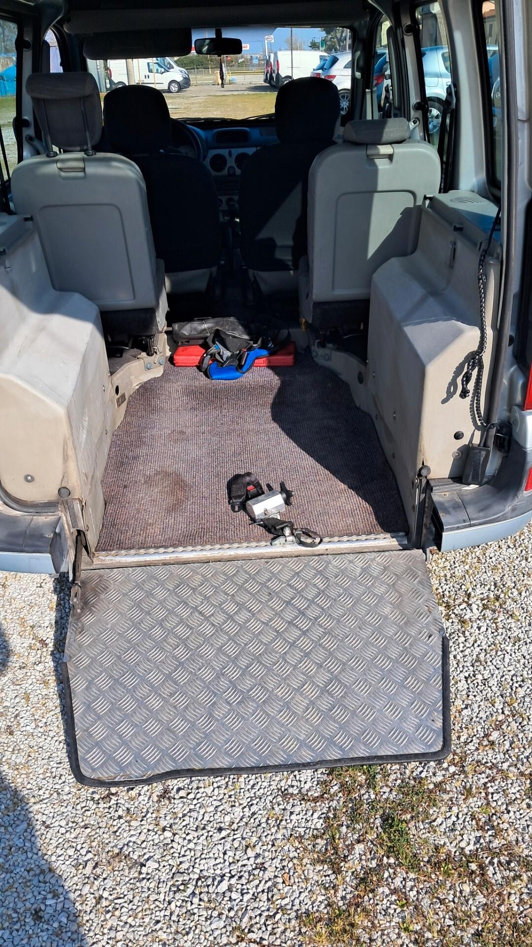 Renault Kangoo 1.5 dCi/82CV 5p. Con Pedana