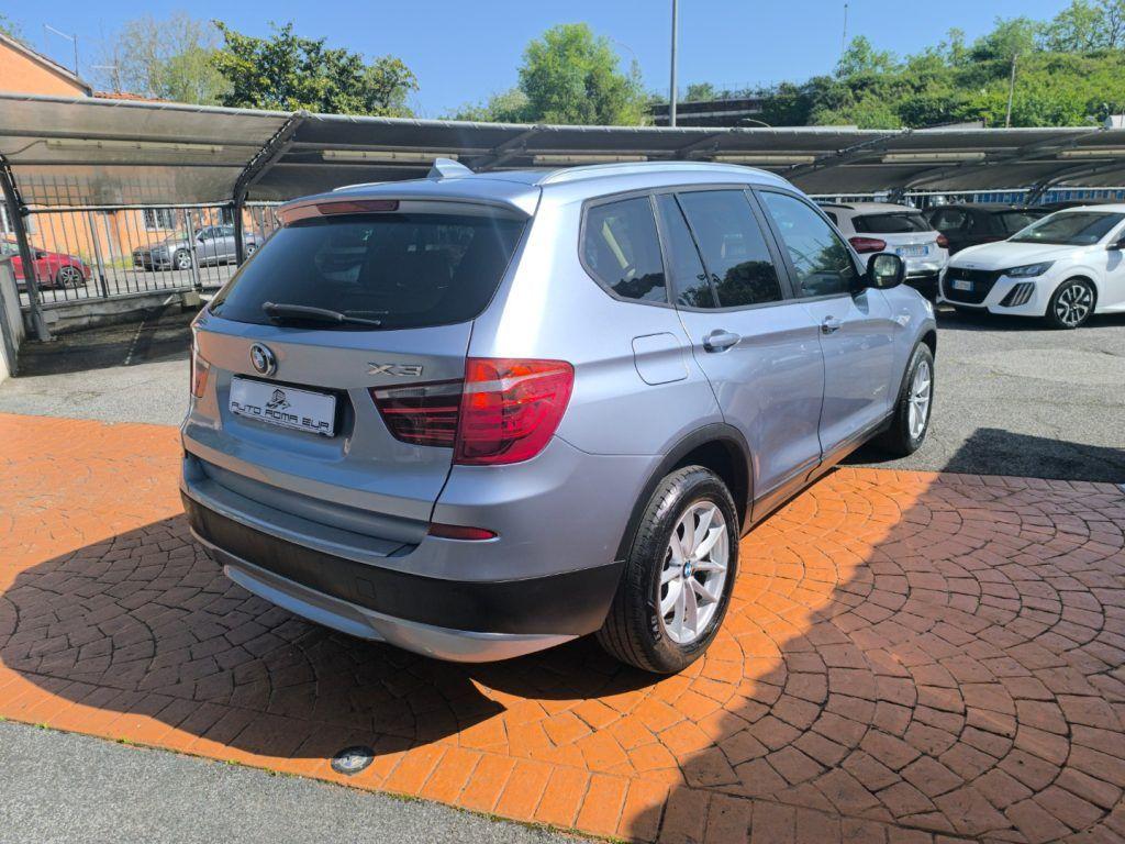 BMW X3 xDrive20d Eletta NAVI! PDC! R17!