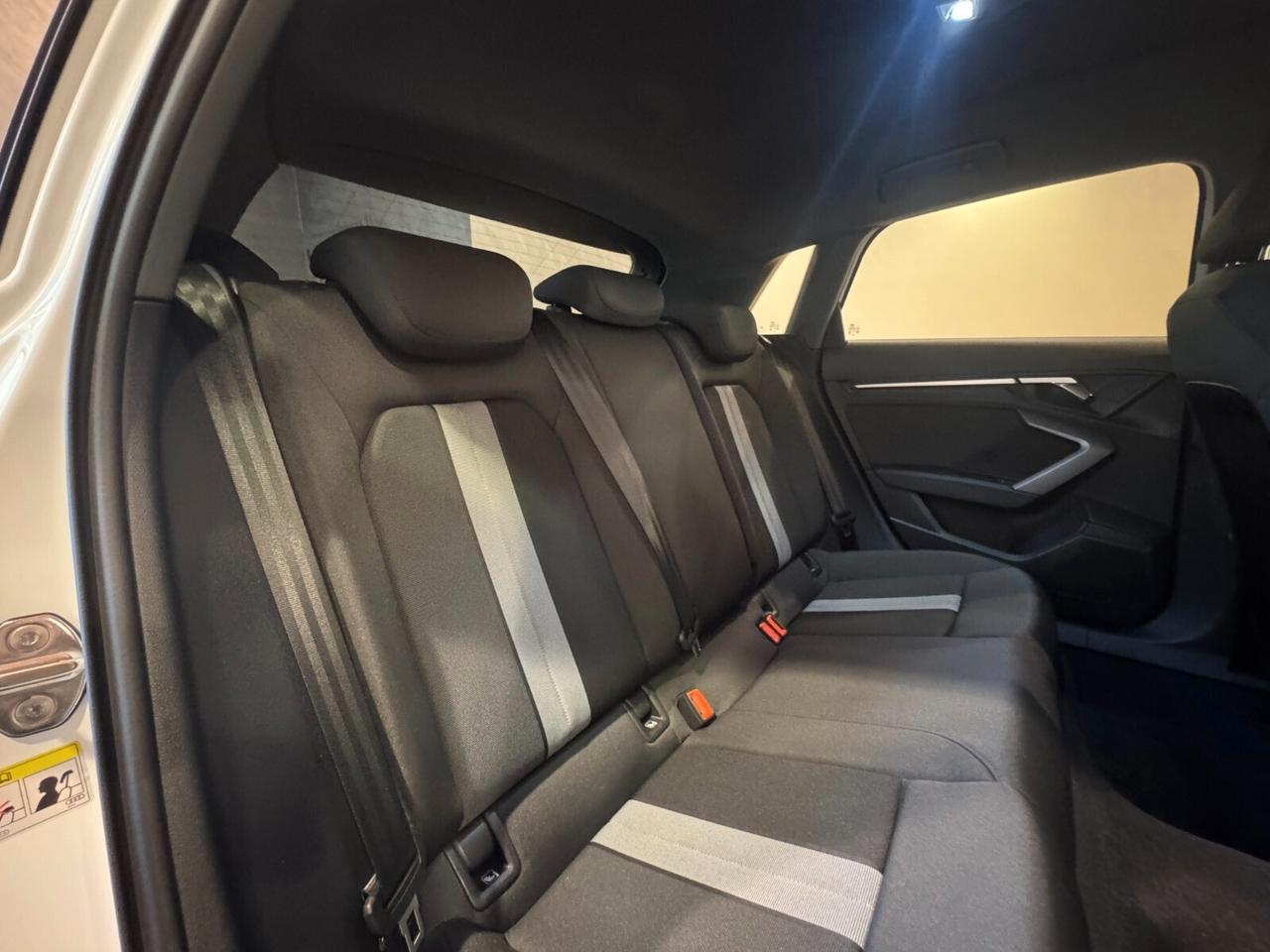 Audi A3 allstreet 35 TDI S tronic Business Advanced