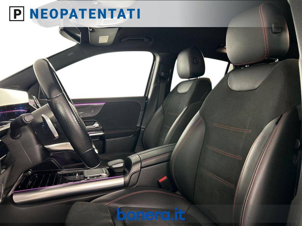 Mercedes GLA 180 180 D Premium 8G-DCT