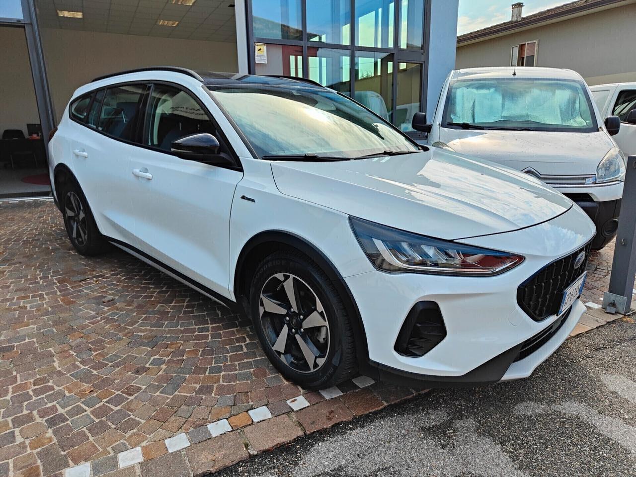 Ford Focus 1.0 EcoBoost 125 CV SW ACTIVE