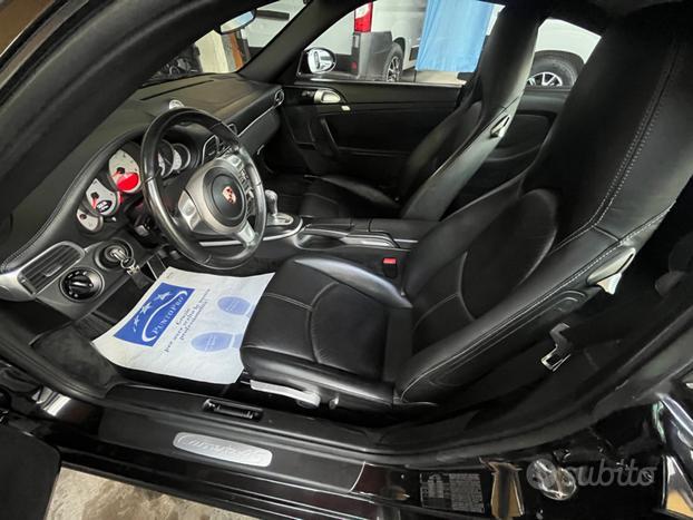PORSCHE 911 carrera 4S