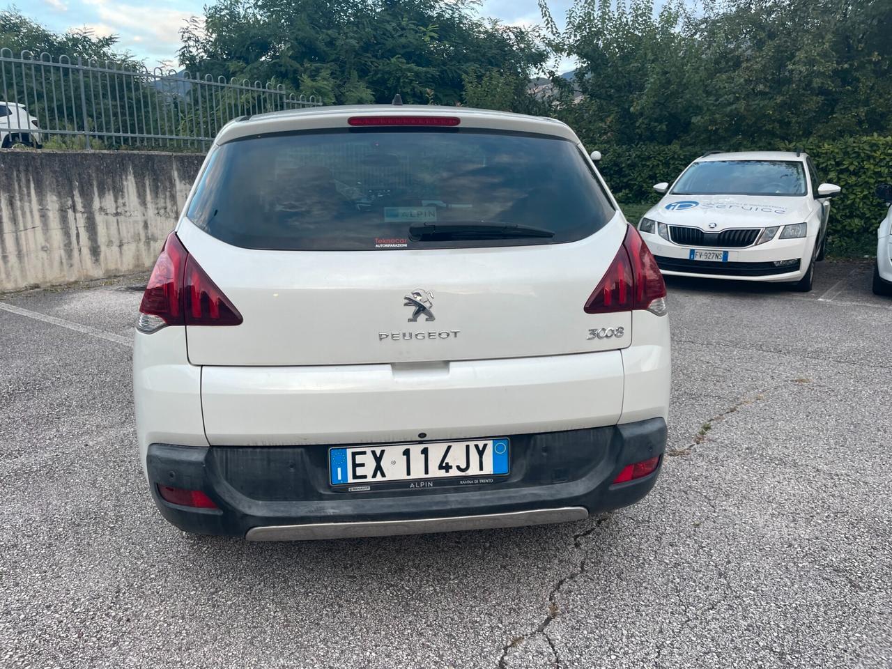 Peugeot 3008 1.6 HDi 115CV Active