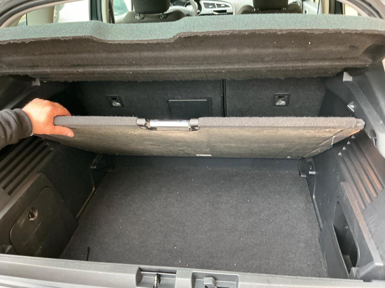 Peugeot 3008 1.6 HDi 110CV Premium