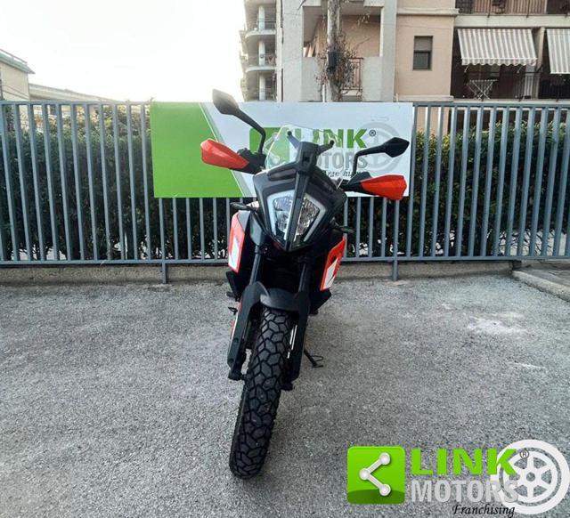 KTM 390 Adventure .