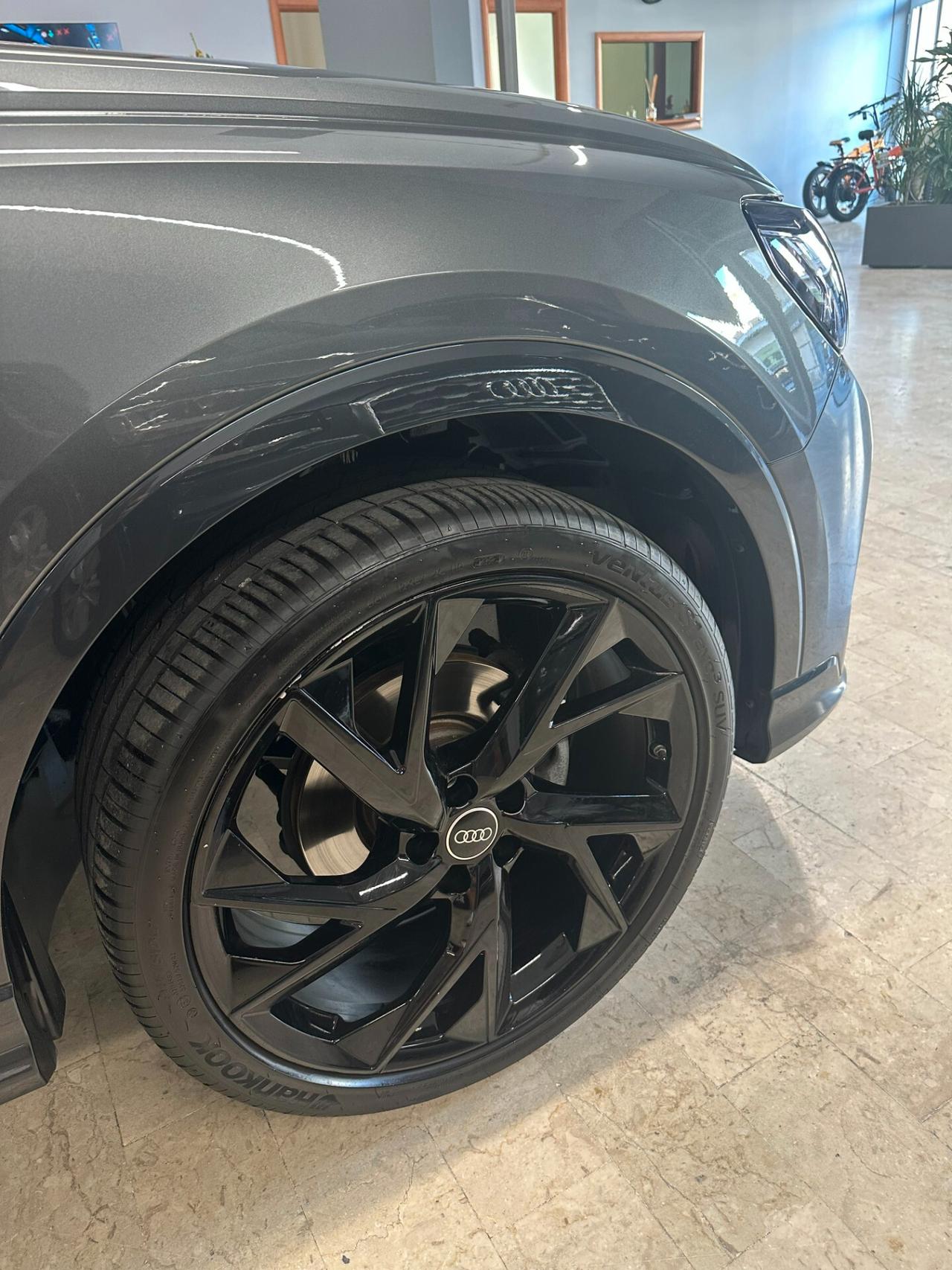 Audi Q3 SPORTBACK 35 TDI S - line edition