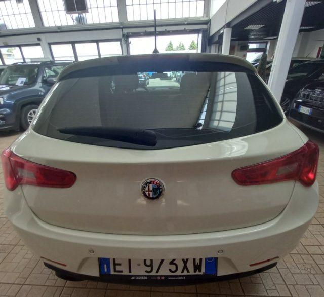 ALFA ROMEO Giulietta 1.6 JTDm-2 105 CV Distinctive