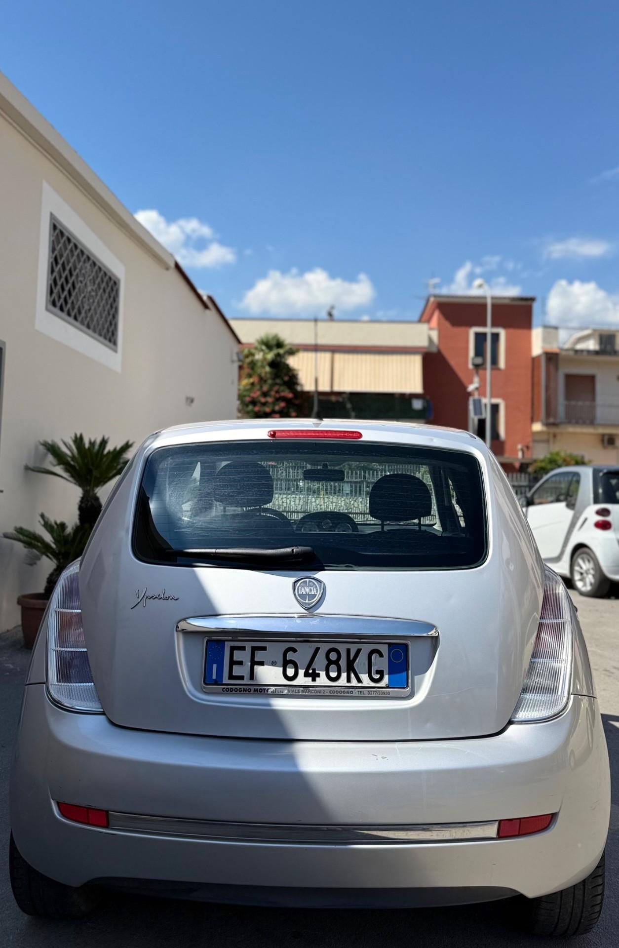Lancia Ypsilon 1.2 Benzina 69 Cv