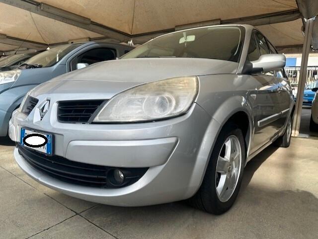 RENAULT SCENIC 1,5 DIESEL FULL OPTIONAL