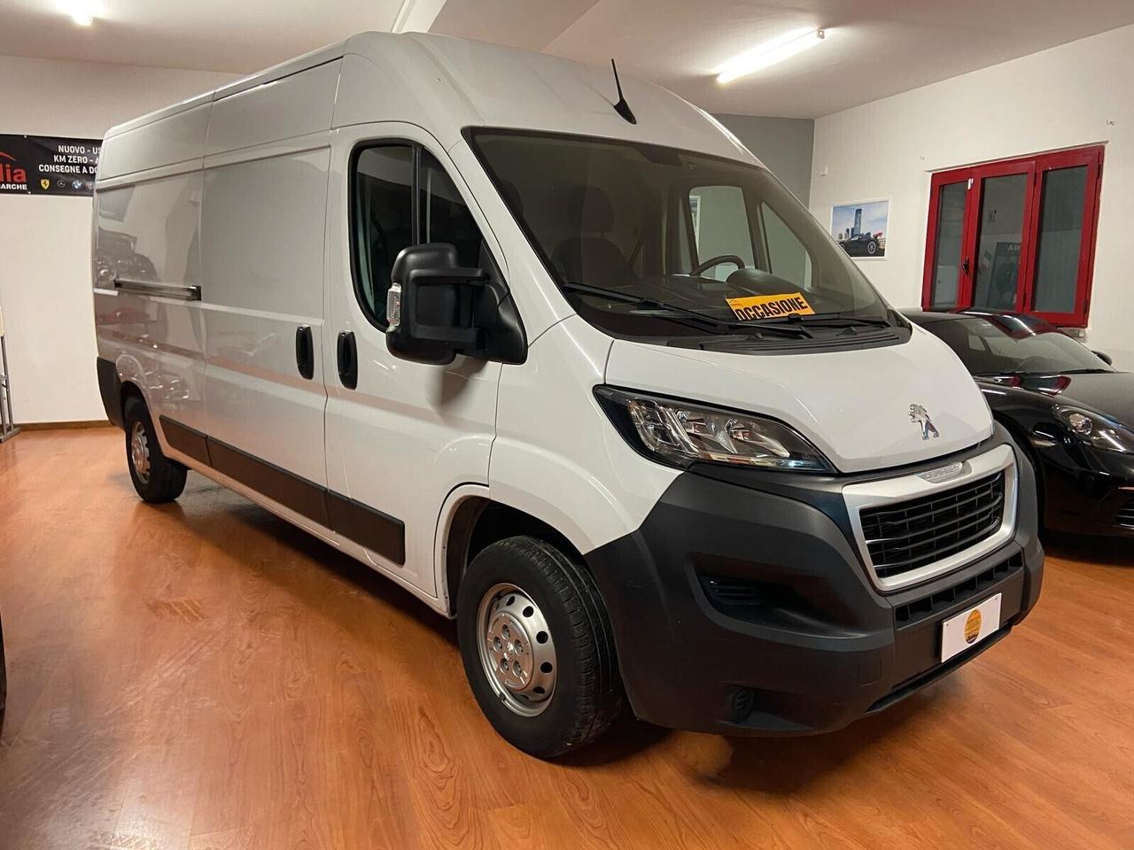 Peugeot Boxer 330 2.2 BlueHDi 140 S&S PC-TN Furgone
