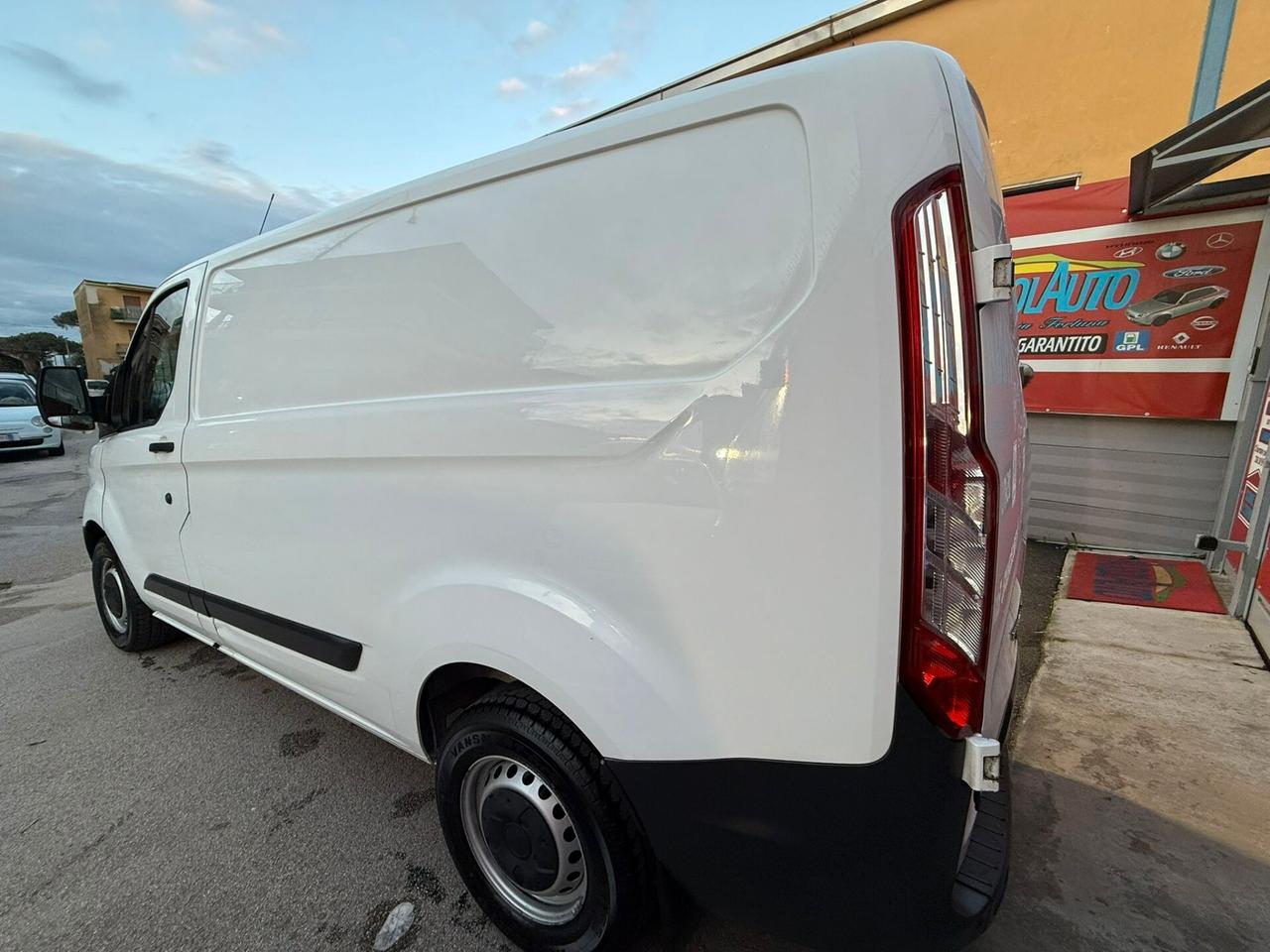 Ford Transit 2.0TDCi 105cv Furgone CUSTOM - 2016