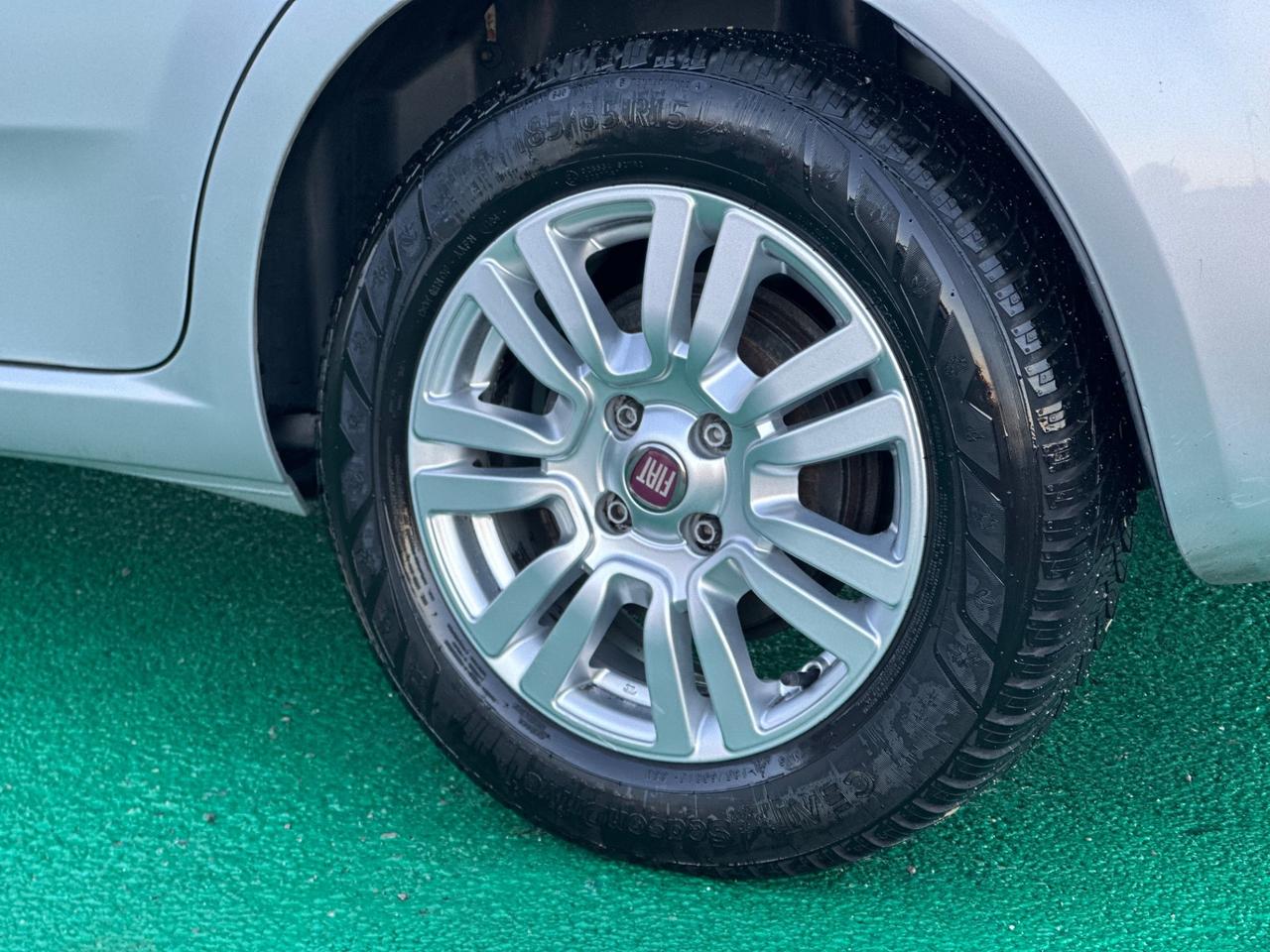 Fiat Punto 1.4 Benz/Gpl 78cv Lounge 2014