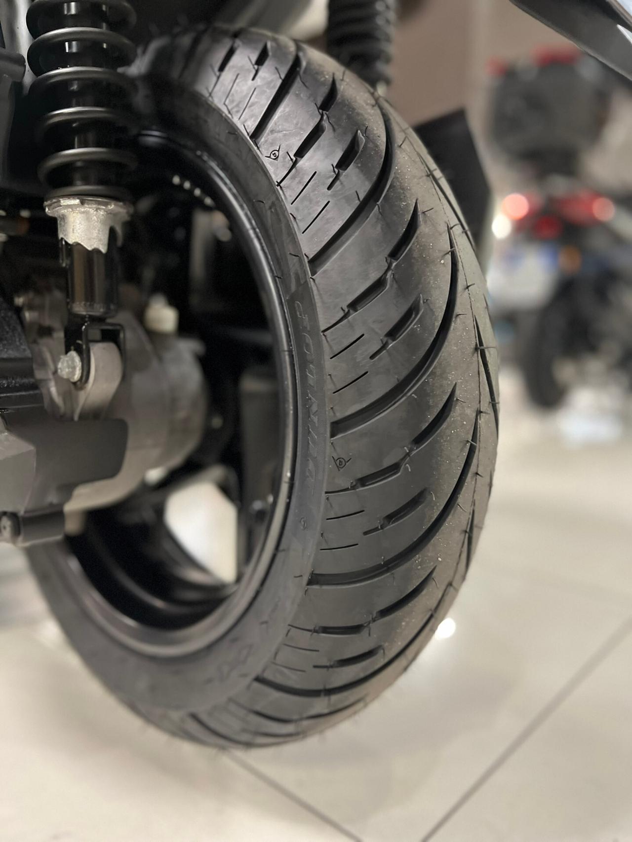 Yamaha X-Max 300