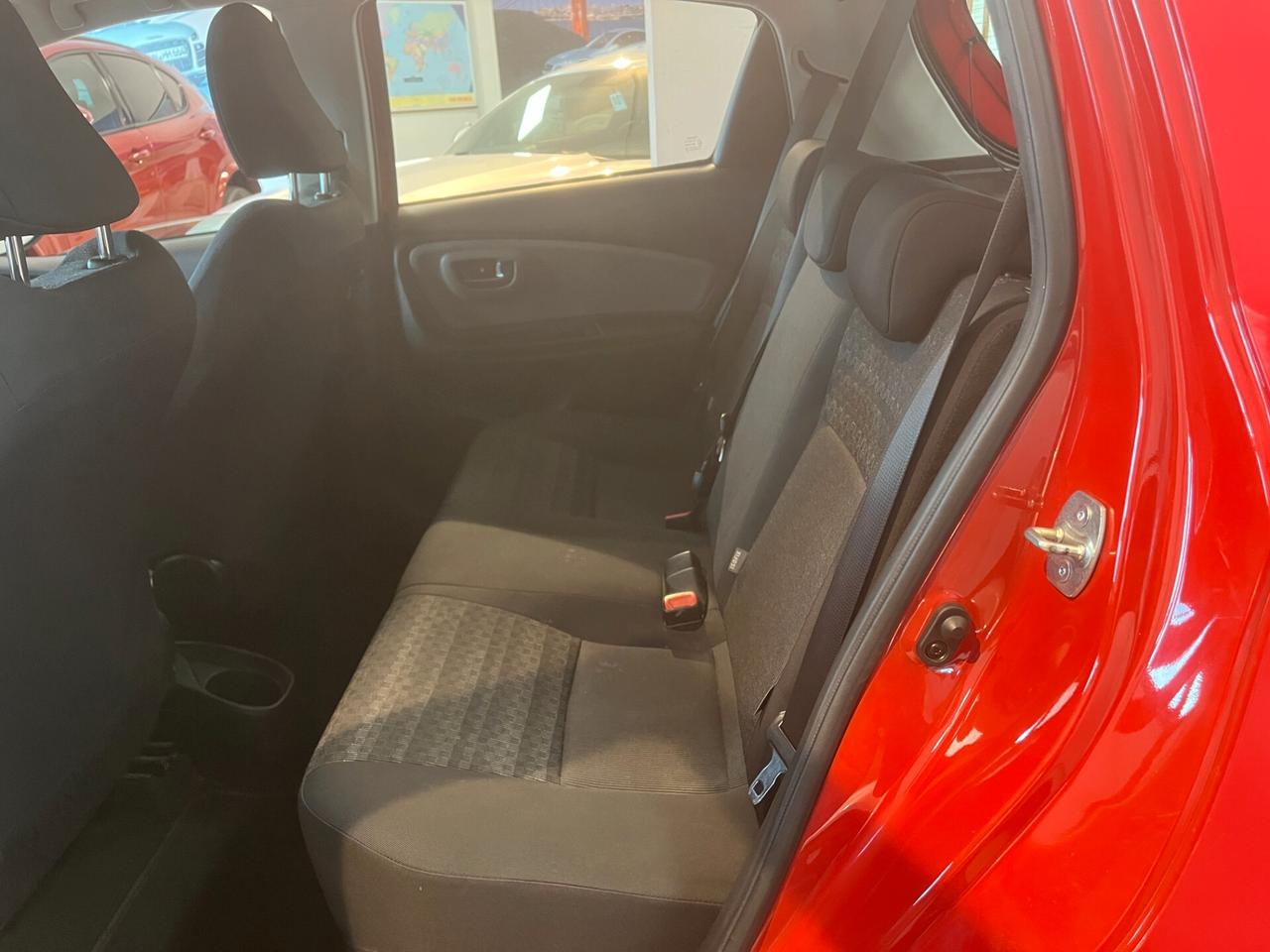 Toyota Yaris 1.0 5 porte Lounge