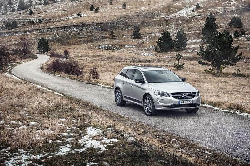 Volvo XC60 II 2018 2.0 b5 R-design awd auto my20