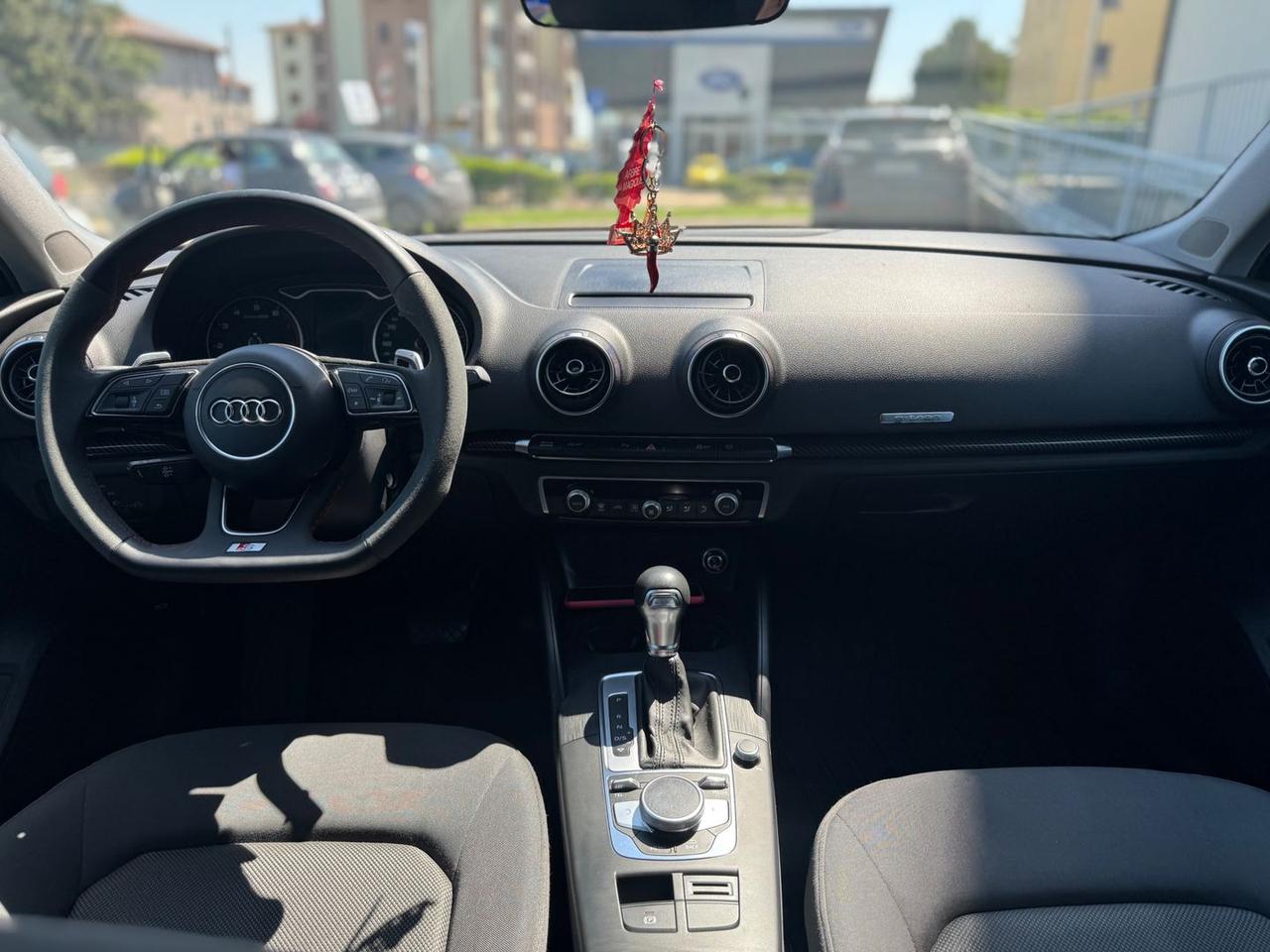 Audi A3 Business 1.5 30 g-tron